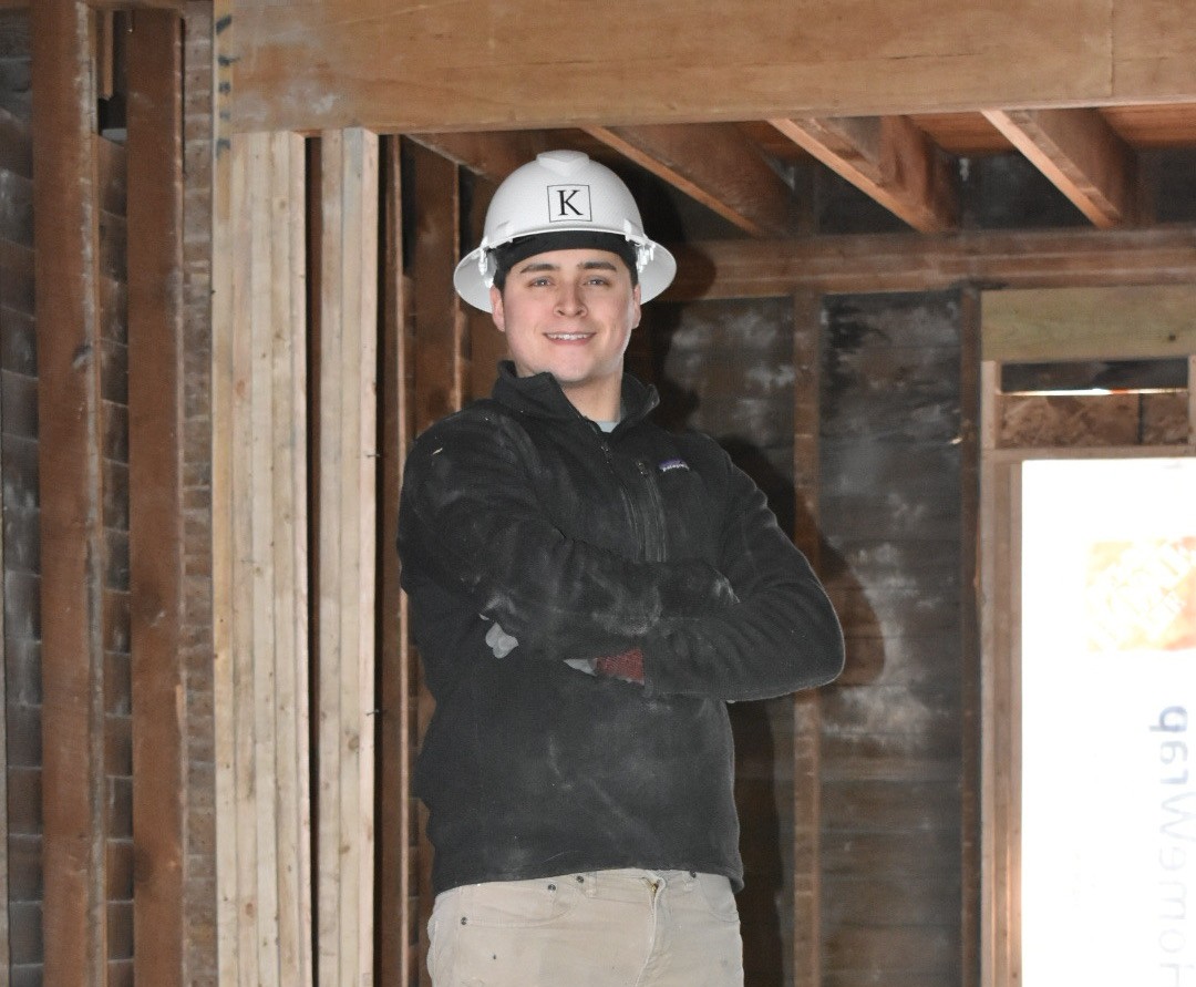 Dravin on a Kravix Co. job site